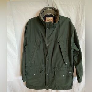 Large Men’s Winter Coat by Woolrich Rugged Outdoor wear. Wool Nylon lining.